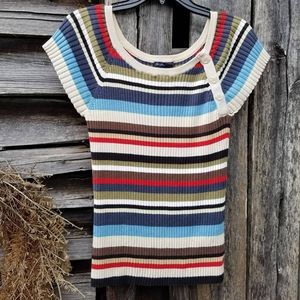 Short sleeve knit top